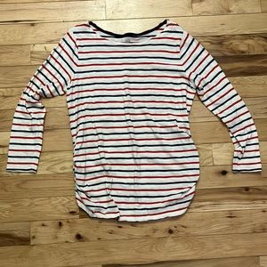 * Old Navy Maternity top size XL